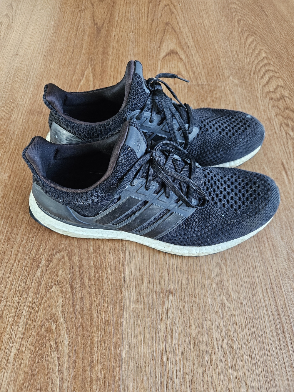 Adidas Slip On Sneakers Size 10